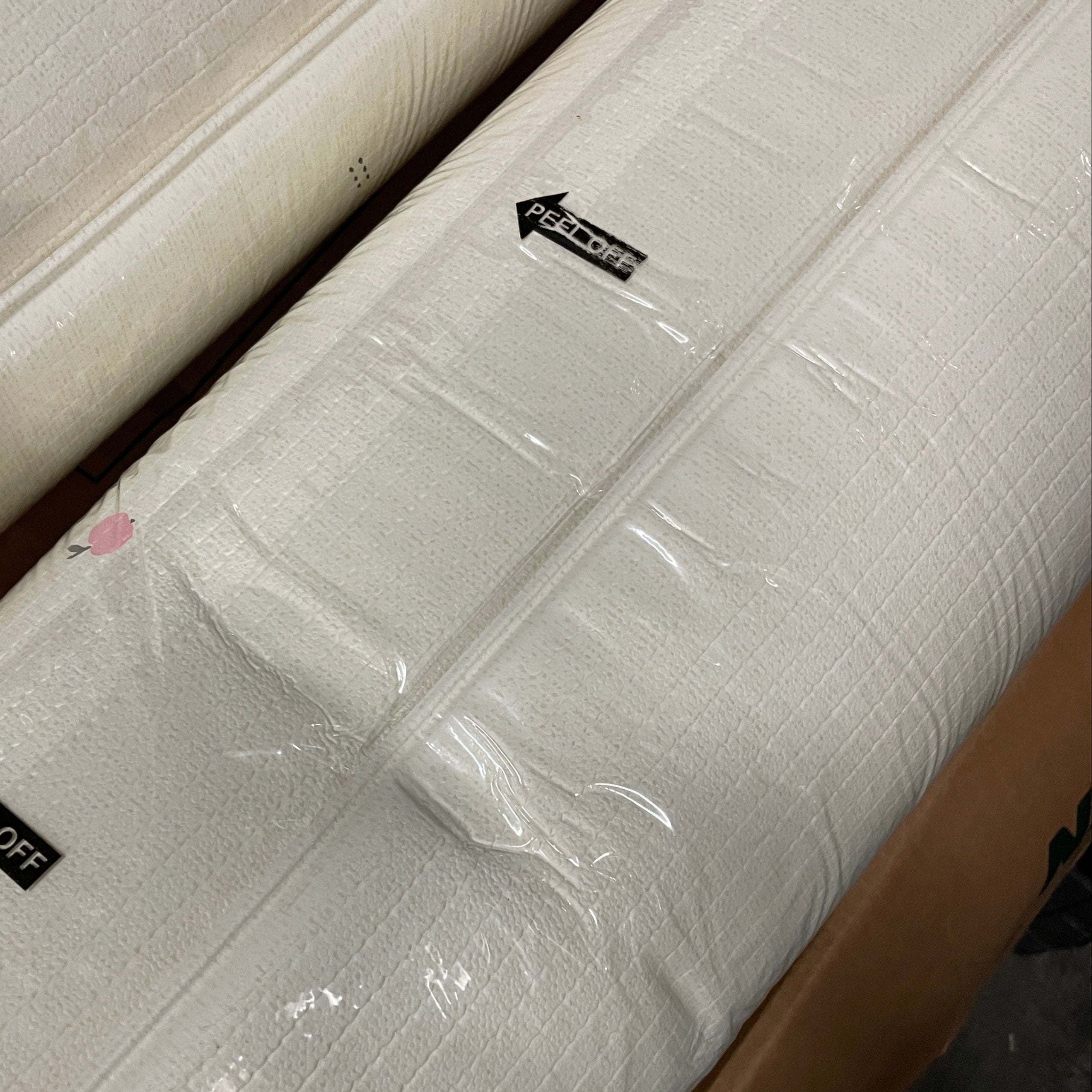 新品同様 極美品 PARKLON(パークロン) クッションマット プレイマット PARKLON やわらかクッションマット｜PARKLON（パークロン） 日本